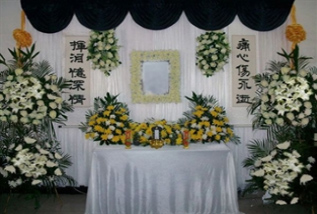 灵堂搭建