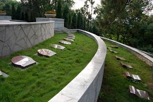 应着力破解公益性殡葬设施建设难题